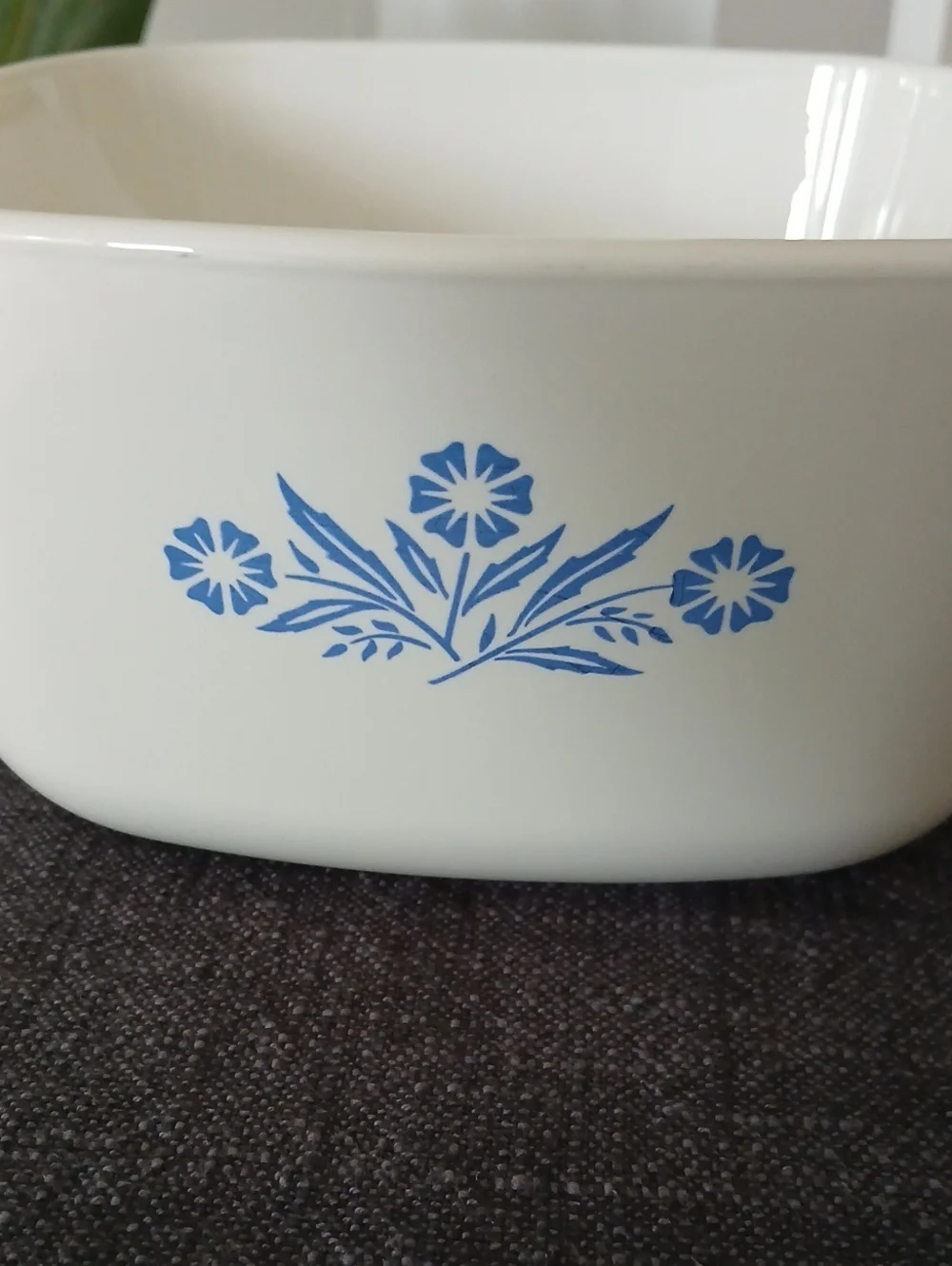 Vintage CorningWare BLUE CORNFLOWER 1-3/4 Qt Casserole P-1 3/4-B + Lid PYREX A7C
